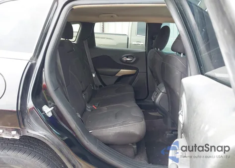 2017 Jeep Cherokee Latitude Fwd z USA, uszkodzony, nr VIN 1C4PJLCS6HW604719